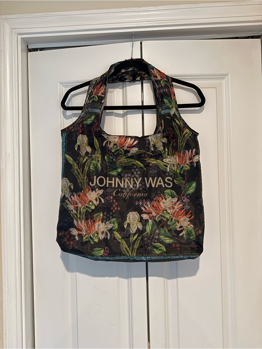 Pre ❤️’d Johnny Was Black Floral Foldable Tote with Botanical Print